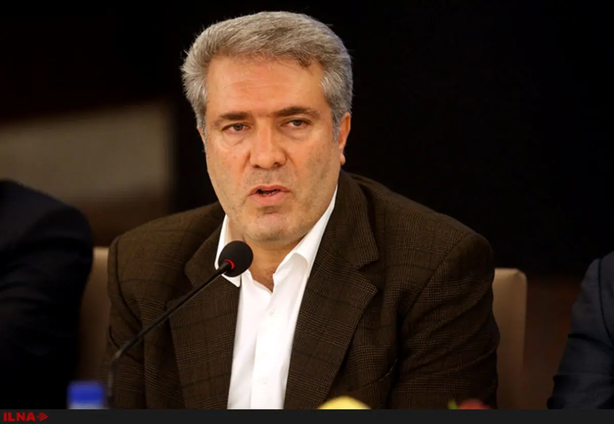 درصدد حل رفع مشکلات ارز برای گردشگران خارجی هستیم/ کارکنان دولت در تعطیلات زمستانی از مرخصی خود برای سفر استفاده کنند