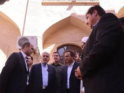 افتتاح مسجد تاریخی قلعه‌جوق سراب با حضور وزیر میراث‌فرهنگی/ احیای هویت فرهنگی و تقویت گردشگری منطقه