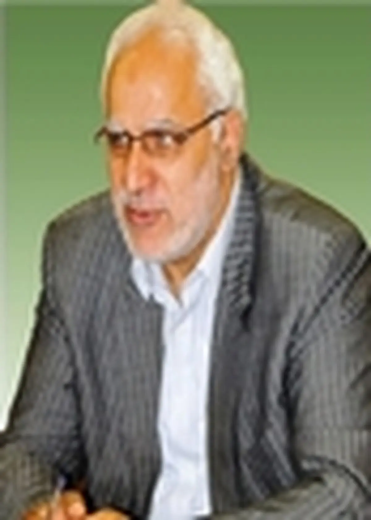مطالبات از بخش صنعت و CNG رقم قابل توجه و بالایی است