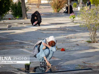 زیارت اهل قبور در پنجشنبه آخر سال