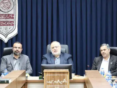 استفاده از ظرفیت دانشگاهیان به عنوان مشاور در تصمیم‌سازی/ تأسیس مرکز زبان فارسی در چند کشور اسلامی
