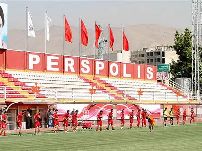 برگزاری تمرین 60 دقیقه‌ای پرسپولیس در هوای گرم و آفتابی دوبی