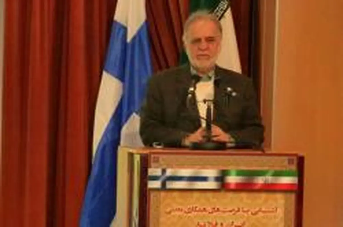  از سرمایه گذاران خارجی در بخش معدن ایران حمایت می کنیم