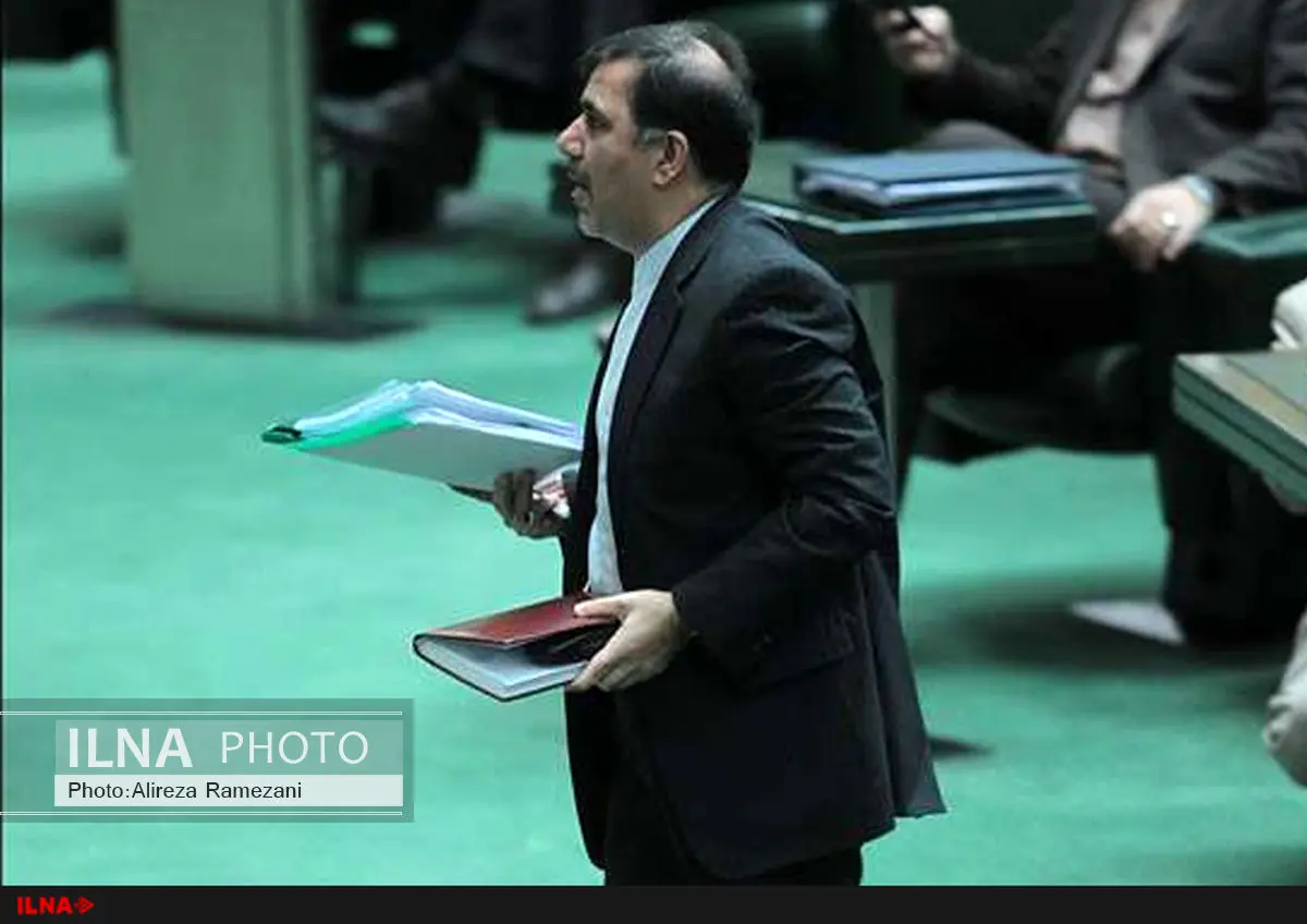 استیضاح آخوندی٬ اقدامی بدون منطق و با چاشنی احساس است