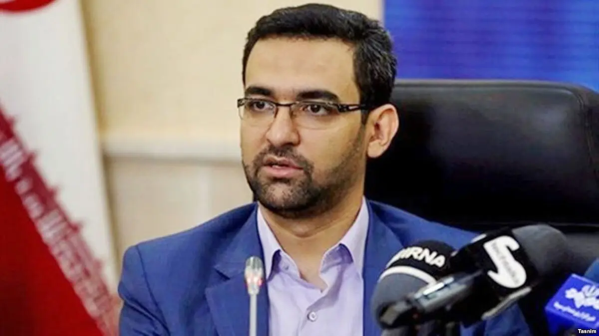 توجه به اقتصاد مبتنی بر خدمات راهبردی مناسب برای ارتقای اقتصاد است