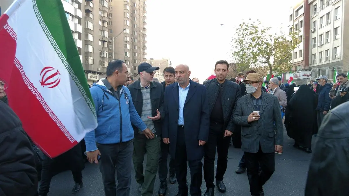 حضور وزیر تعاون،کار و رفاه اجتماعی در راهپیمایی همبستگی ۲۲ دی