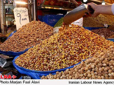 افزایش قاچاق بادام هندی / عرضه محدود تخمه جابونی (ژاپنی) به بازار 