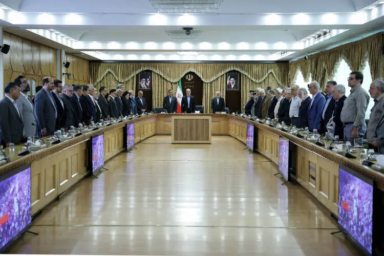 پزشکیان در دیدار با فعالان و کنشگران سیاسی اجتماعی احزاب اصلاح‌طلب مطرح کرد؛