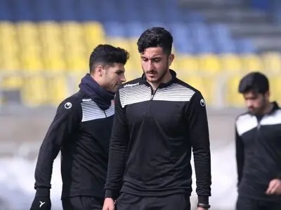 امید سامکن از استقلال جدا شد