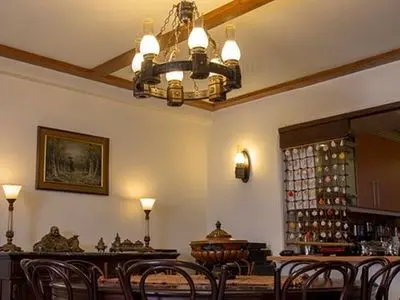 راهنمای کاربردی و مفید برای انتخاب لوستر چوبی مناسب