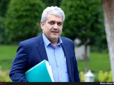 سورنا ستاری به کمیسیون صنایع و معادن مجلس می‌رود