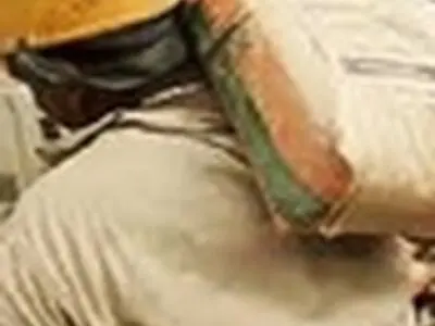 قانون مشاغل سخت در «سیمان داراب» اجرا نمی‌شود