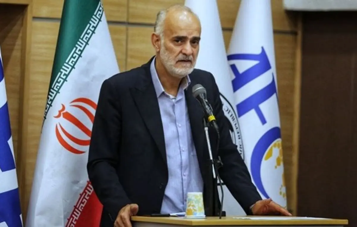 نبی: بزرگان فوتبال نباید برای تیم ملی حاشیه درست کنند/ قلعه‌نویی نگفت که شرایط‌مان بد است!