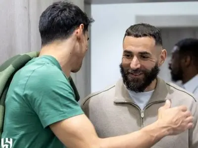 اولین حضور کریم بنزما در باشگاه الهلال عربستان (عکس)
