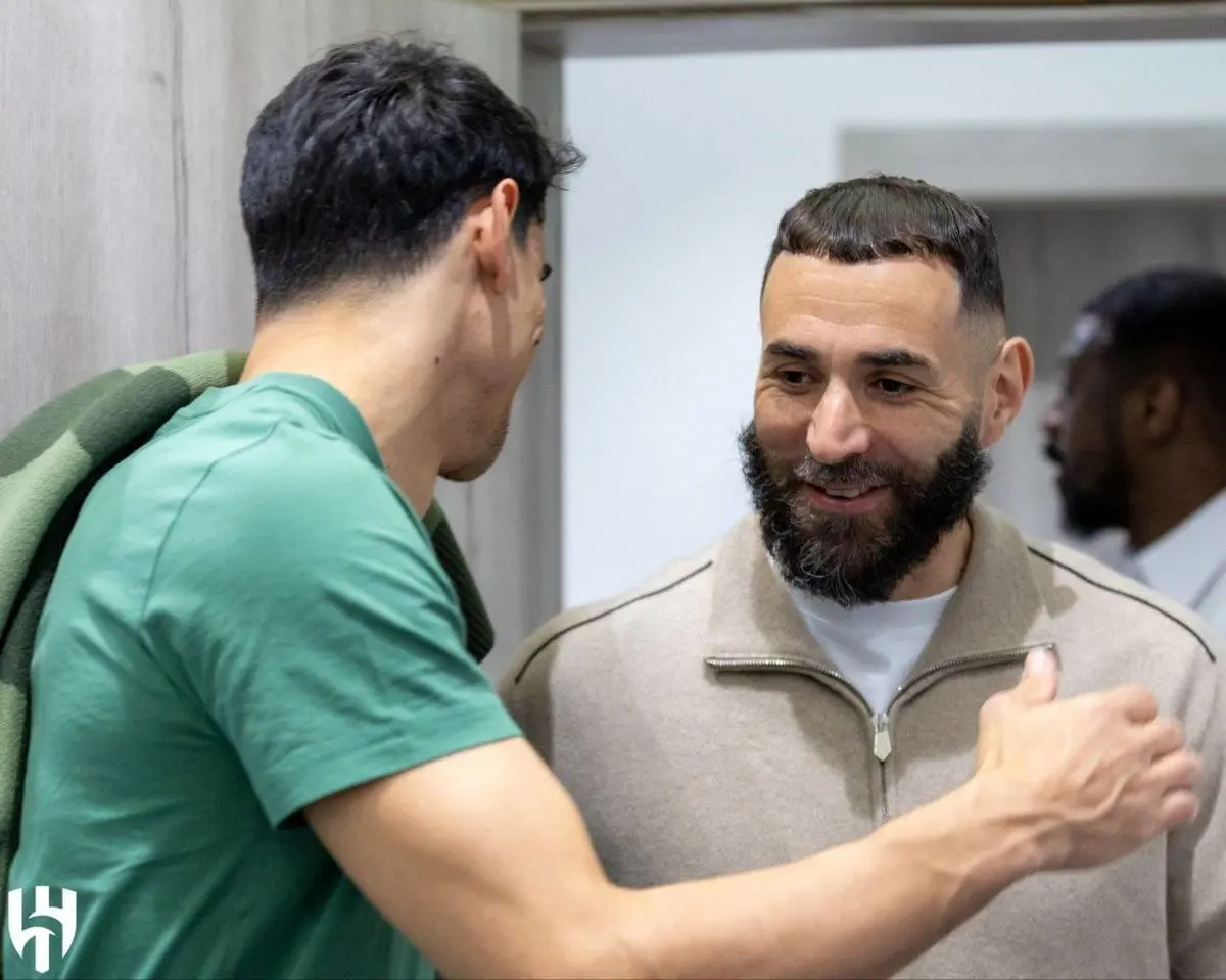 اولین حضور کریم بنزما در باشگاه الهلال عربستان (عکس)