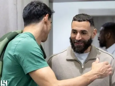 اولین حضور کریم بنزما در باشگاه الهلال عربستان (عکس)