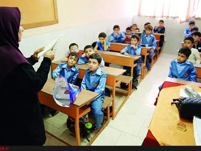 برکناری مدیر مدرسه‎ای در  یزد به دلیل تراشیدن موی سر دانش آموزان 