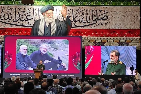 اللواء رضائي: ترامب وافق على الإفراج عن 24 مليار دولار من الأصول الإيرانية ويتجنب الإعلان عنها