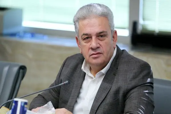 برندسازی؛ راه نجات زعفران از خام‌فروشی/ چرا زعفران ایرانی به نام دیگران صادر می‌شود؟
