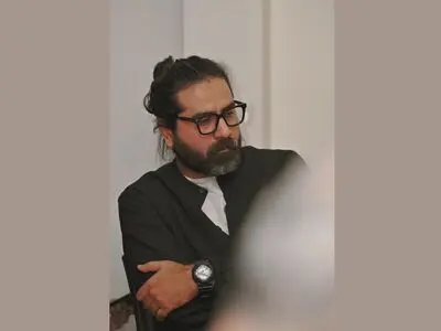 جریان موسیقی رایج فضای پاپ و مردم‌پسند را تحمیل می‌کند 