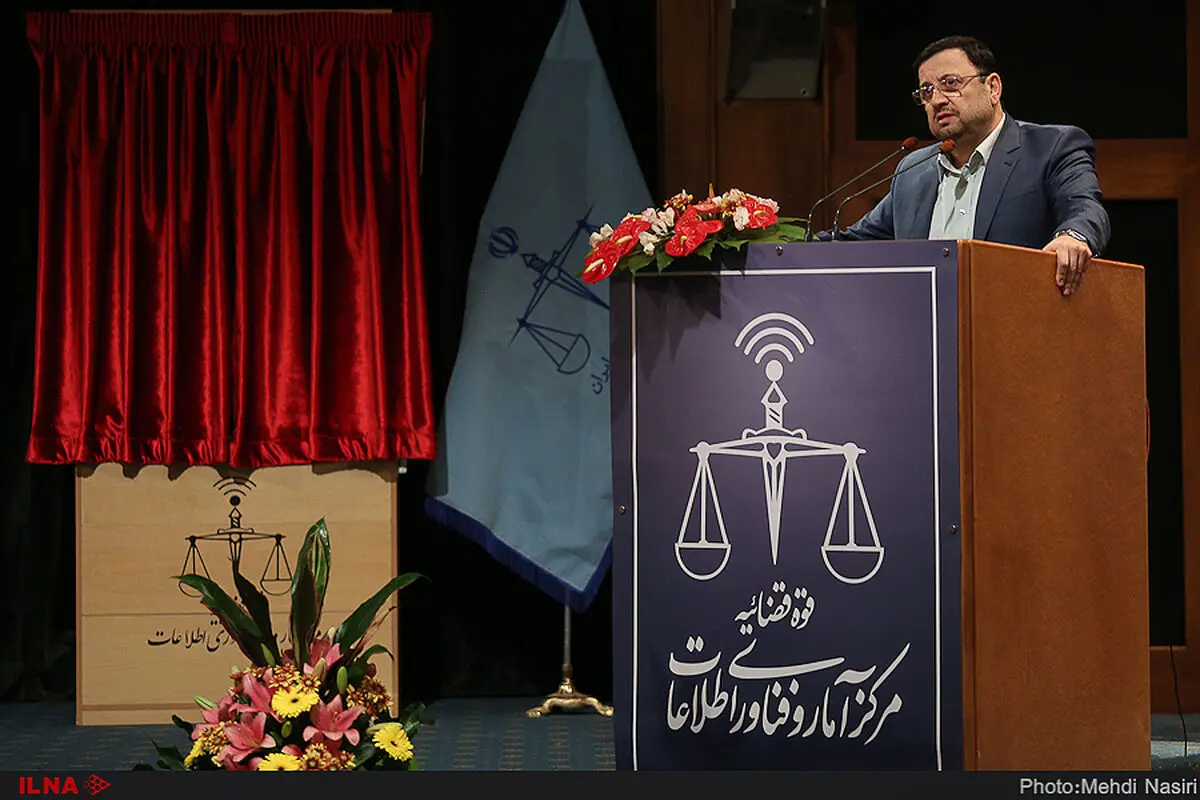 مالکیت معنوی در کشور از کمبود قانون رنج می‌برد/ کار جدی اقتصادی در فضای مجازی صورت نمی‌گیرد 