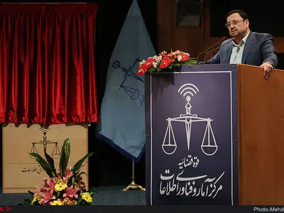 مالکیت معنوی در کشور از کمبود قانون رنج می‌برد/ کار جدی اقتصادی در فضای مجازی صورت نمی‌گیرد 