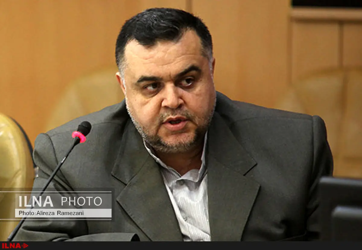 بخش خصوصی به پول گرفتن از دولت عادت کردهاست