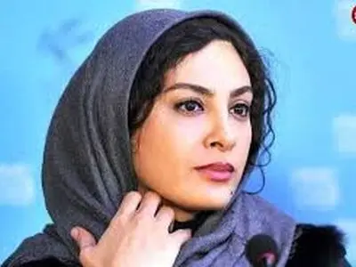 موتور سواری حدیث تهرانی با استایلی خاص و جسورانه/عکس