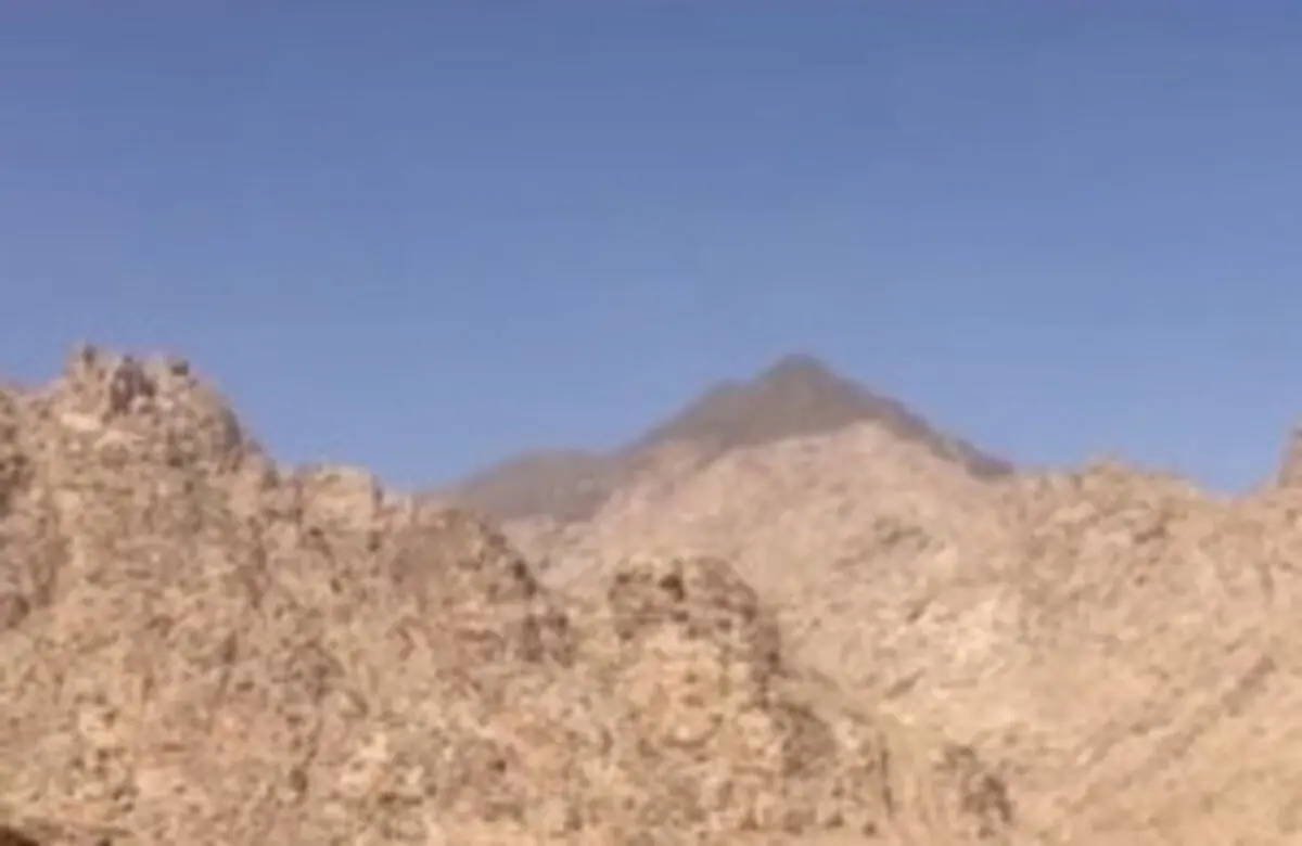 تخریب محل گفتگوی حضرت موسی و خدا / عربستان کوه طور را ویران می‌کند