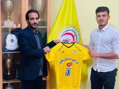 رضا علیاری به فجرسپاسی پیوست