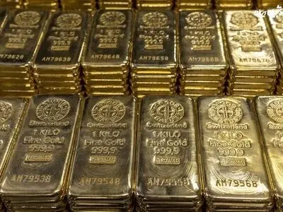 واردات الذهب إلى إیران تشهد نموا بنسبة 294% خلال 10 أشهر 