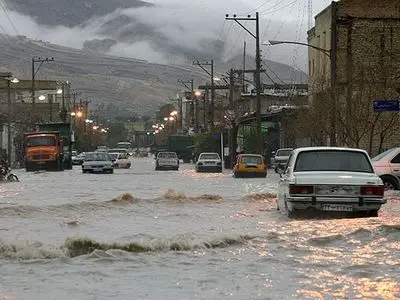 صدور هشدار سطح نارنجی هواشناسی در استان مازندران / ضرورت پرهیز از سفر به مناطق کوهستانی
