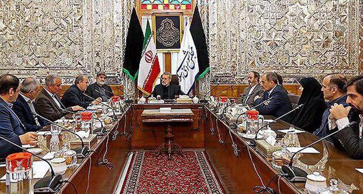 لاریجانی به مدیران فدراسیون فوتبال: باید بروید/ یکشنبه، پایان علنی عصر تاج؟
