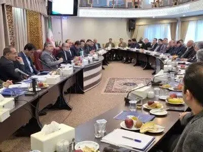 با هرگونه تهدید تولید ملی مبارزه می‌کنیم
