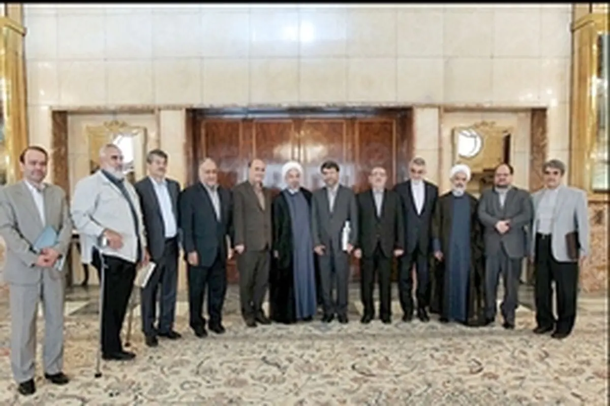 مجمع نمایندگان استان لرستان با رئیس جمهور دیدار کردند