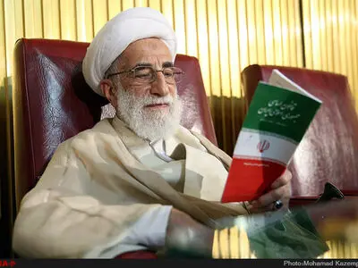 خبرگان کاری کند که مردم قدر رهبر انقلاب را بیشتر بدانند