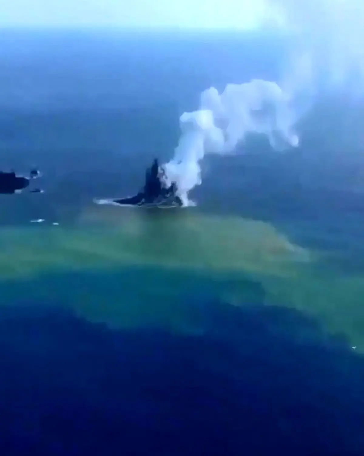 قدرت خیره‌ کننده فوران‌های آتشفشانی + فیلم