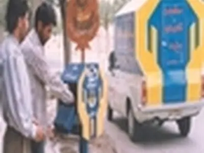 مردم نیکوکار ایوان ماهیانه ۹۴ میلیون ریال صدقه پرداخت می‌کنند
