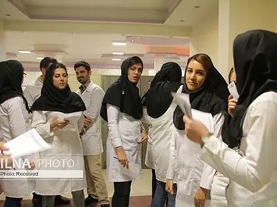 تخطی‌کنندگان از رأی دیوان عدالت در پُست‌های خود ماندگارند/ پرستاران تأمین اجتماعی چگونه باید از مزایای کسر از ساعتِ کاری بهره‌مند شوند؟
