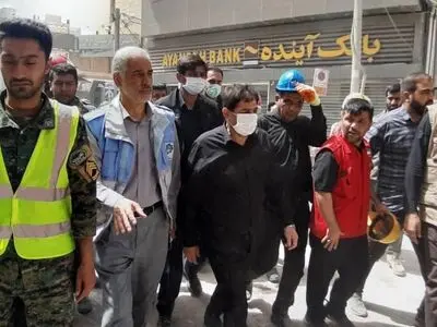 چندین ساختمان دیگر از عبدالباقی در آبادان و خرمشهر وجود دارد/خسارت خانه‌های آسیب دیده و تخریب شده اطراف متروپل پرداخت می‌شود