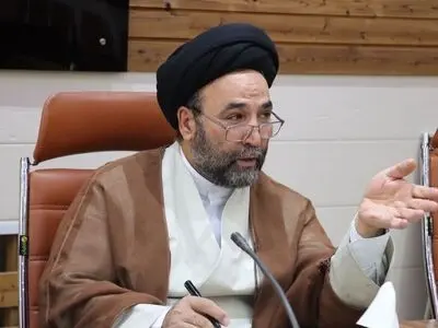 انتصاب استاندار بومی حق آذربایجان غربی است