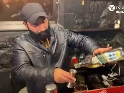 بارها و مشروب فروشی ها در دمشق، پس از کنترل مخالفان درهای خود را باز کردند + فیلم