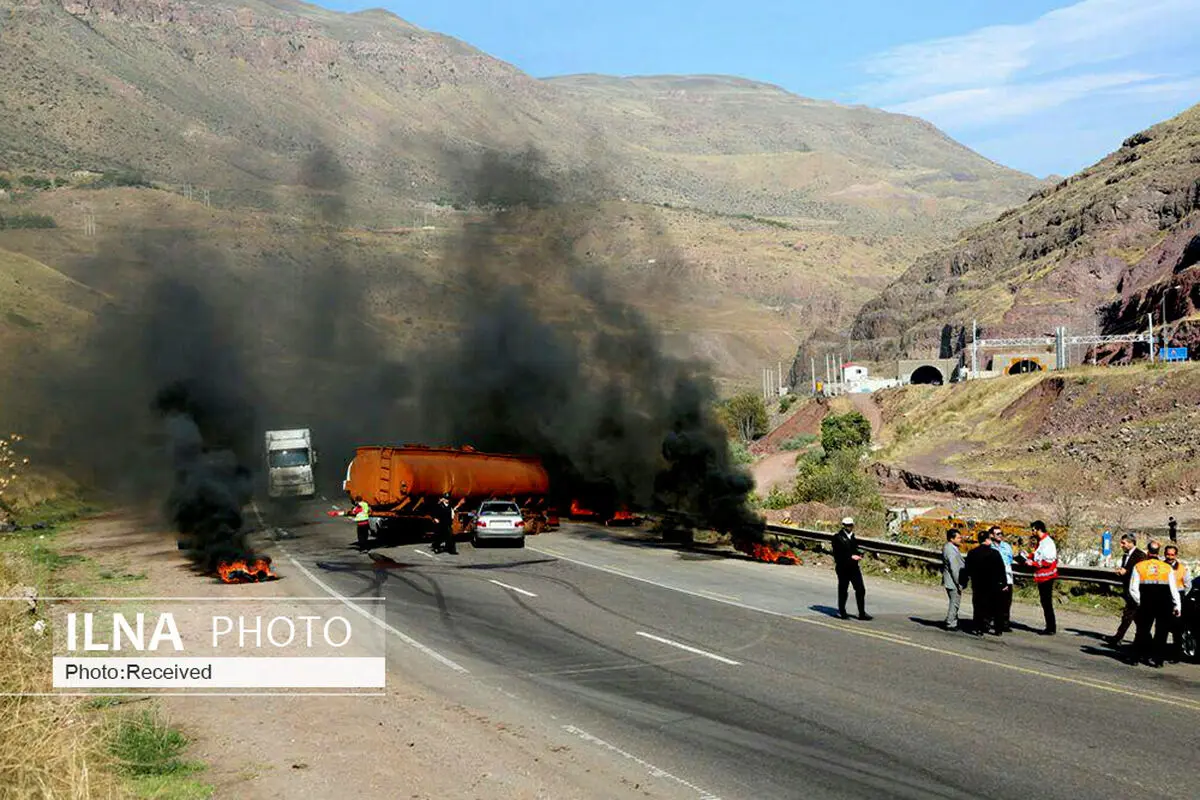 مانور عملیاتی واژگونی تانکر سوخت در قزوین برگزار شد