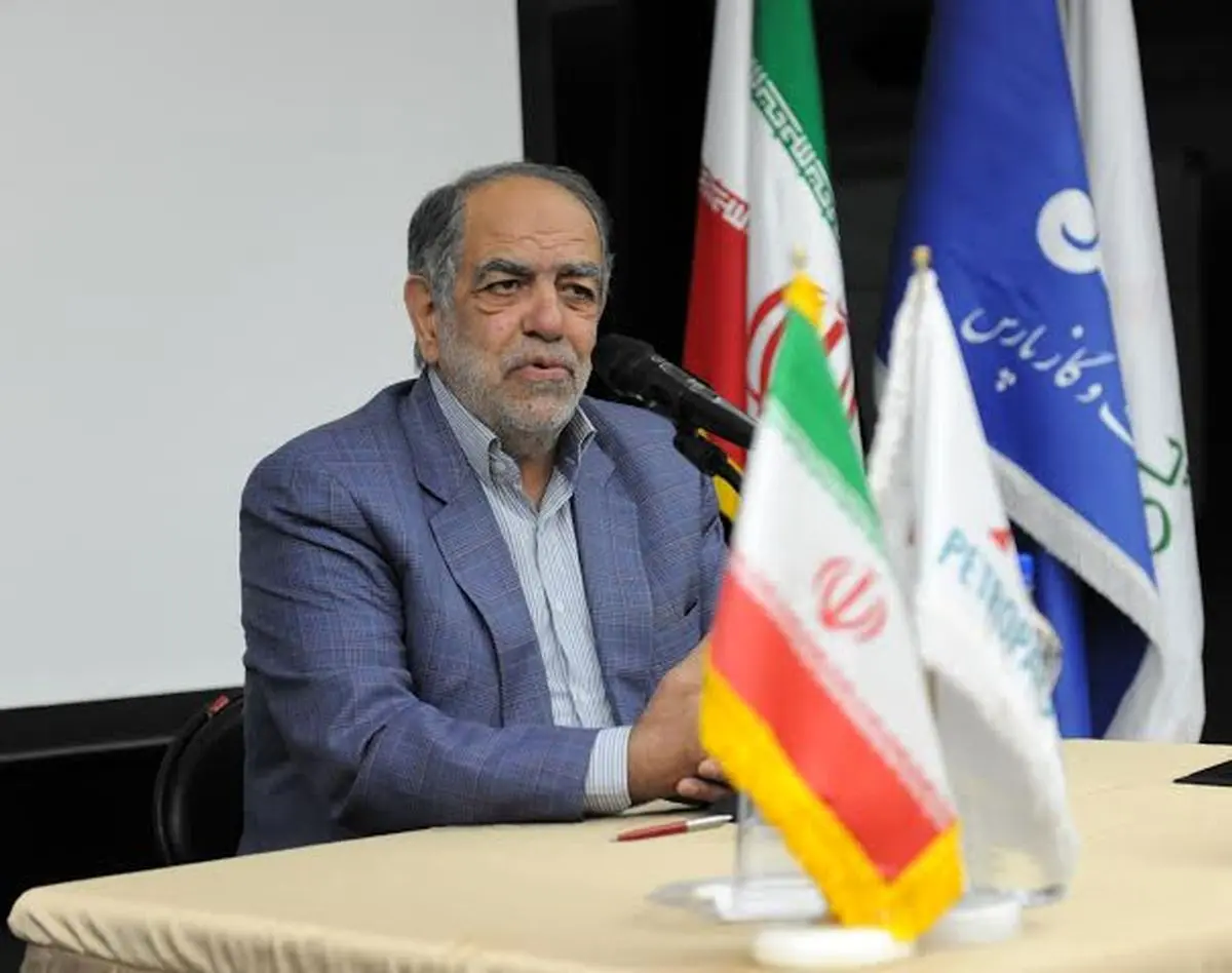 شرکای خارجی از مهمترین سرمایههای هر شرکت/مراقب تیغ دولبه برداشتن تحریمها باشیم