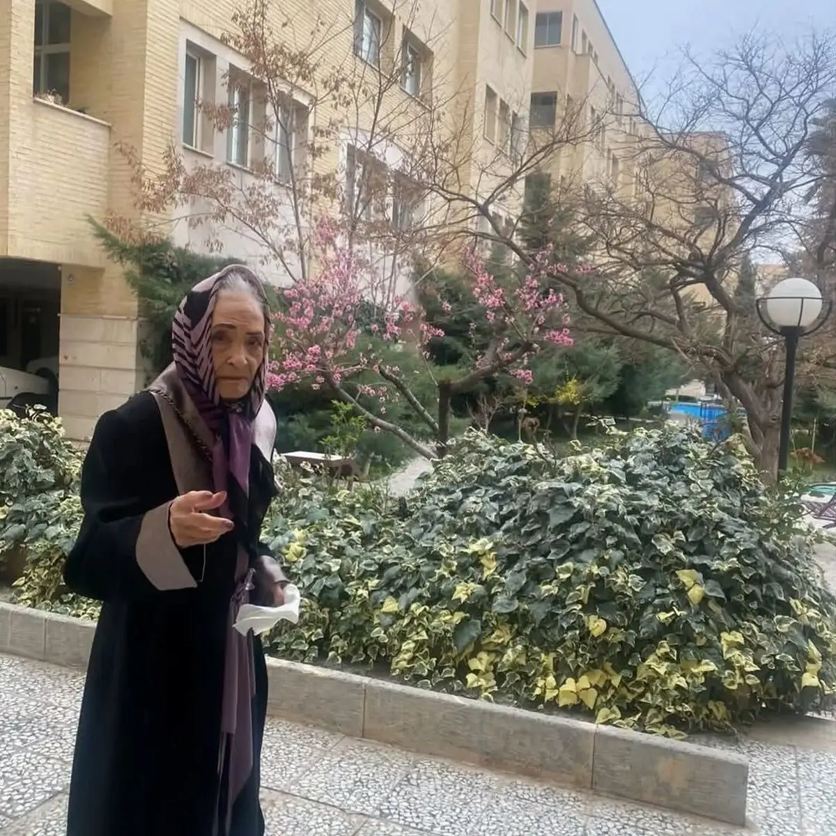 آذر عظیما خواننده پیشکسوت درگذشت
