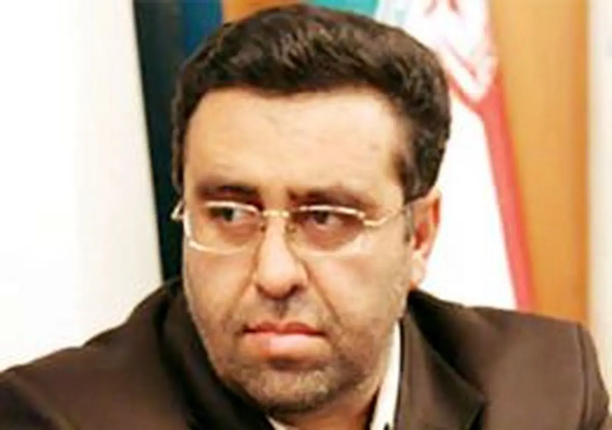 هرچه شکاف نخبگان در مسیر اعتدالی قرار گیرد آینده کشور در مسیر عقلانیت قرار میگیرد
