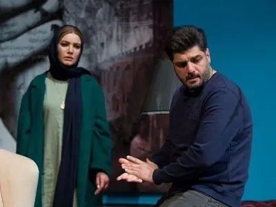 پایان ۳۰ دی ۹۵ با یاد علی معلم و یک دقیقه سکوت برای خشایار الوند/ ملکه زیبایی لی‌نین به ایستگاه آخر رسید