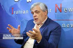 باید دید چه کسانی از پایان جنگ، مذاکره و توافق زیان می‌بینند/ در صورت پایان درگیری‌ها کاسبان جنگ و تحریم نه نان اقتصادی دارند و نه نان سیاسی