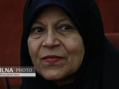 فائزه هاشمی آزاد شد