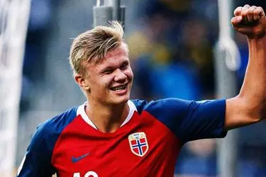 ویدئو: روز تاریخی هالند با ۹ گل در ۱۸ سالگی